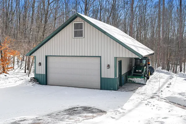 $349,900 | W7727 Trellis Road, Crivitz, WI 54114