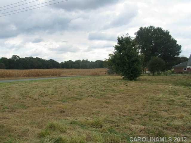 2303 New Town Road Monroe, NC 28110 - Photo 3 of 9 Gallery Image 3