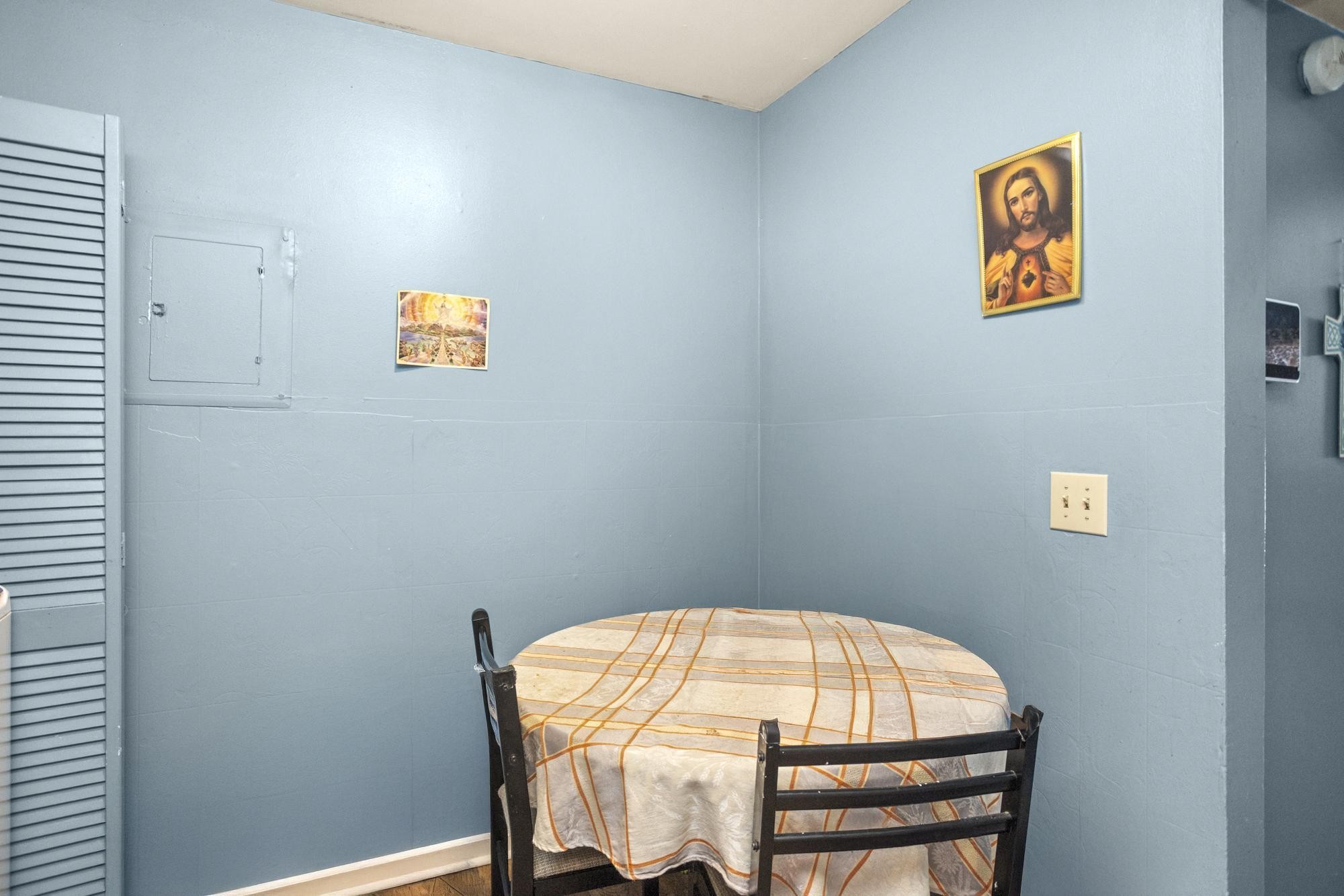 208 Leeshan Court Antioch, TN 37013 - Photo 18 of 31 a view of a workspace