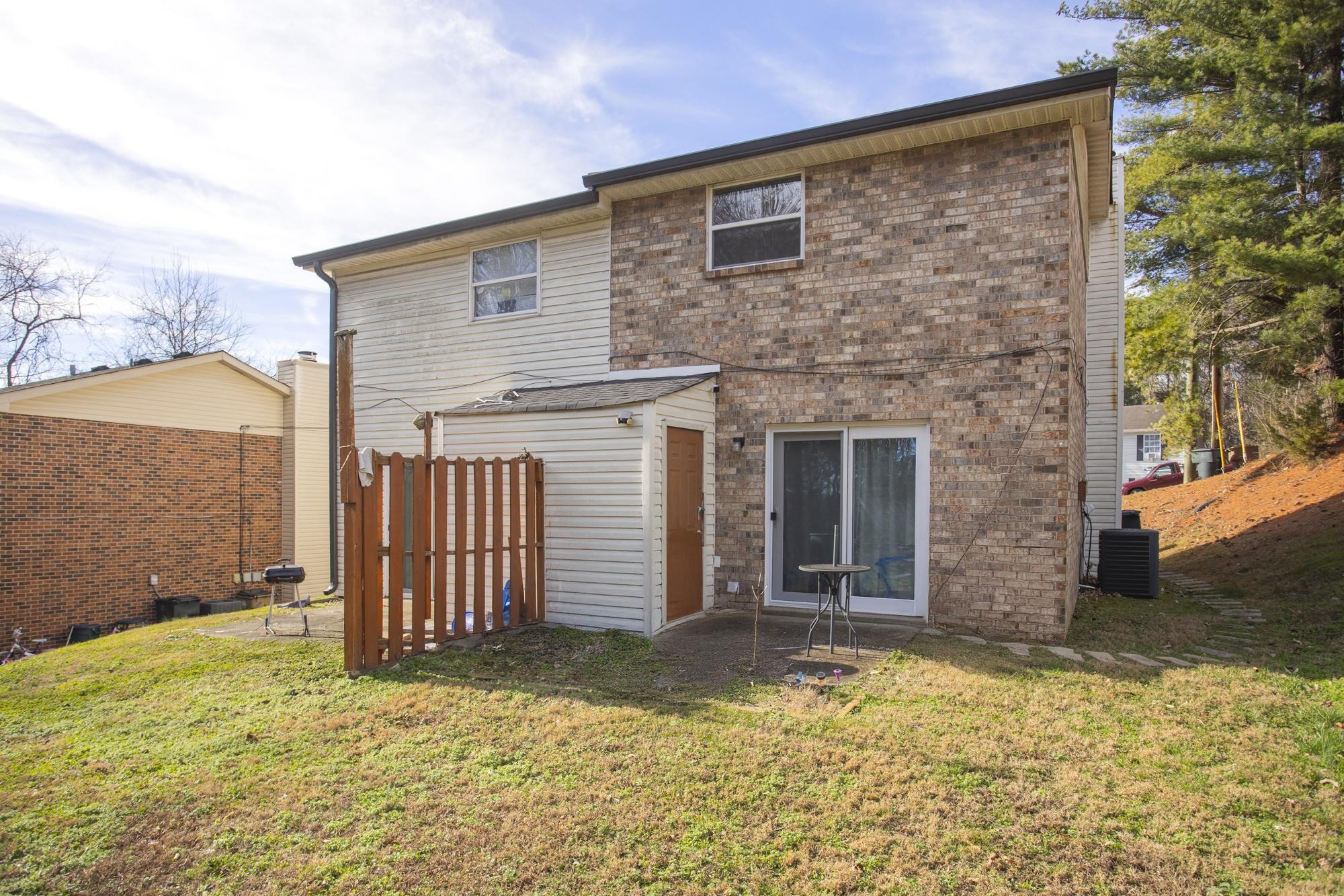 208 Leeshan Court Antioch, TN 37013 - Photo 28 of 31 a front view of a house with a yard