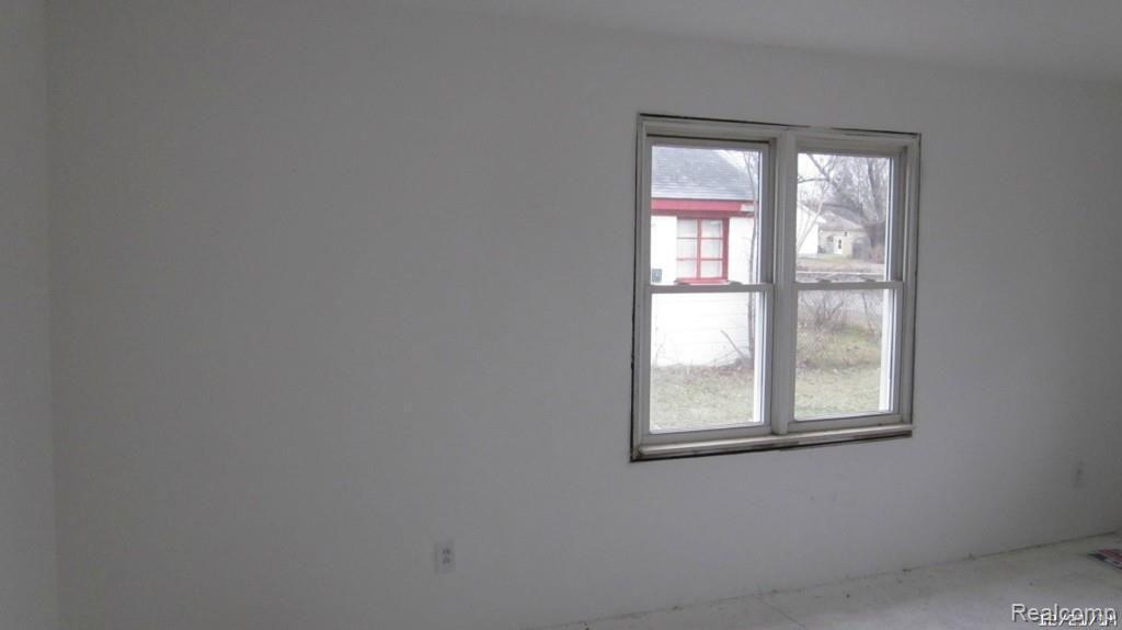 593 Franklin Road Pontiac, MI 48341 - Photo 14 of 22 IMG_6470.jpg