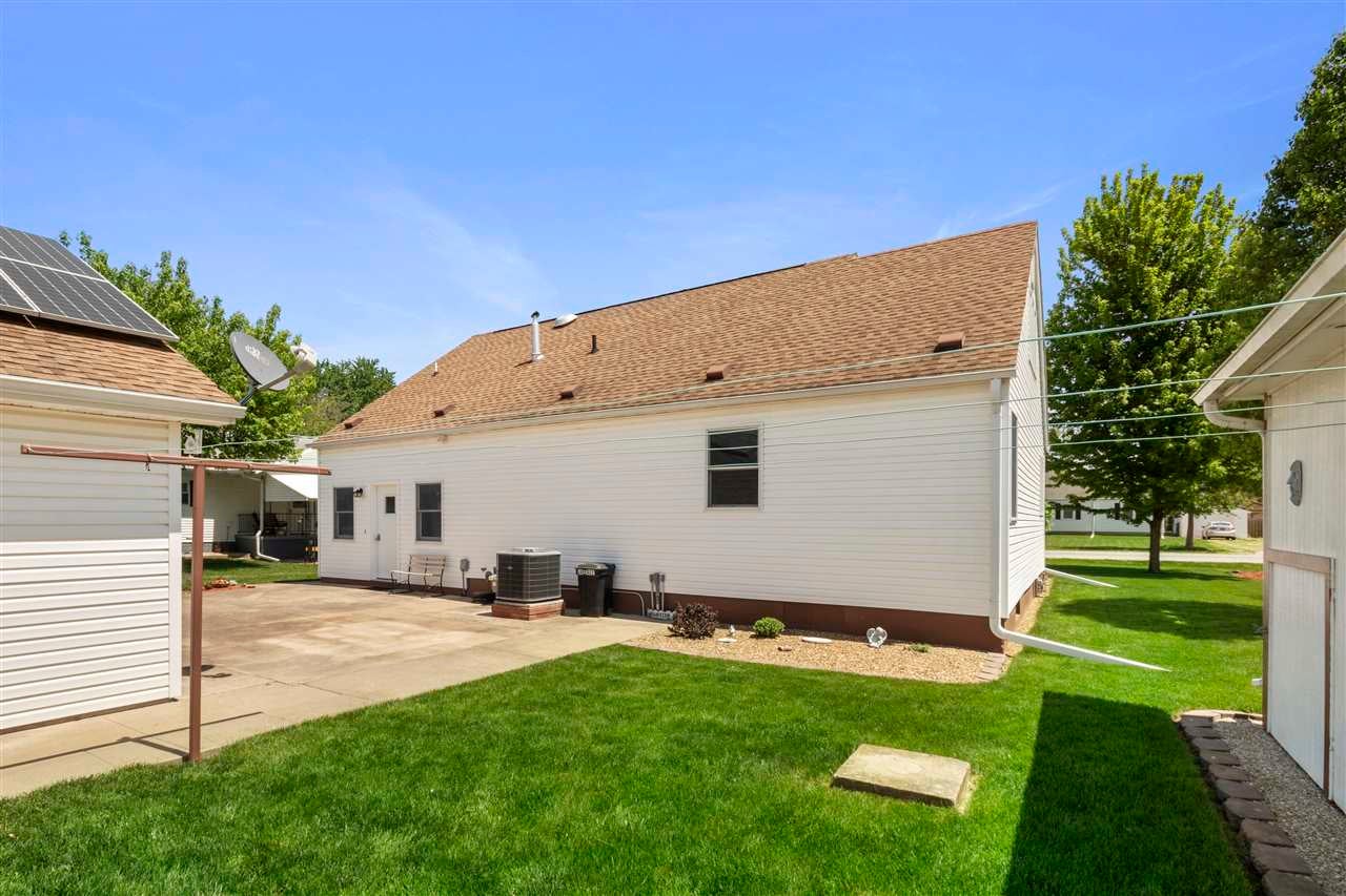 716 University Street Donnellson, IA 52625 - Photo 23 of 29 Gallery Image 23
