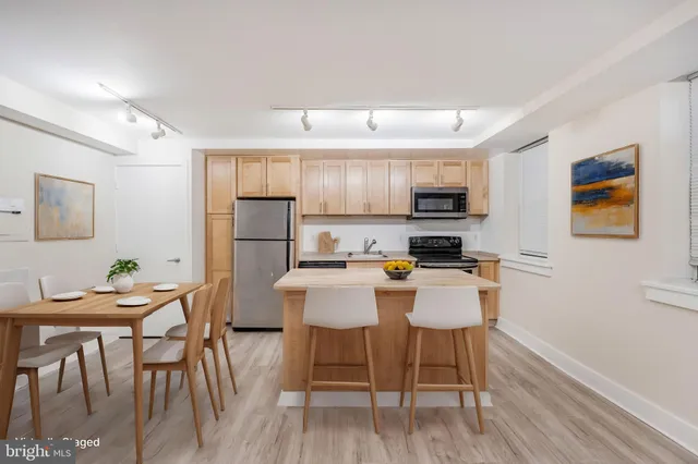 $69,900 | 212 Oakwood Street Southeast, Unit B1, Washington, DC 20032