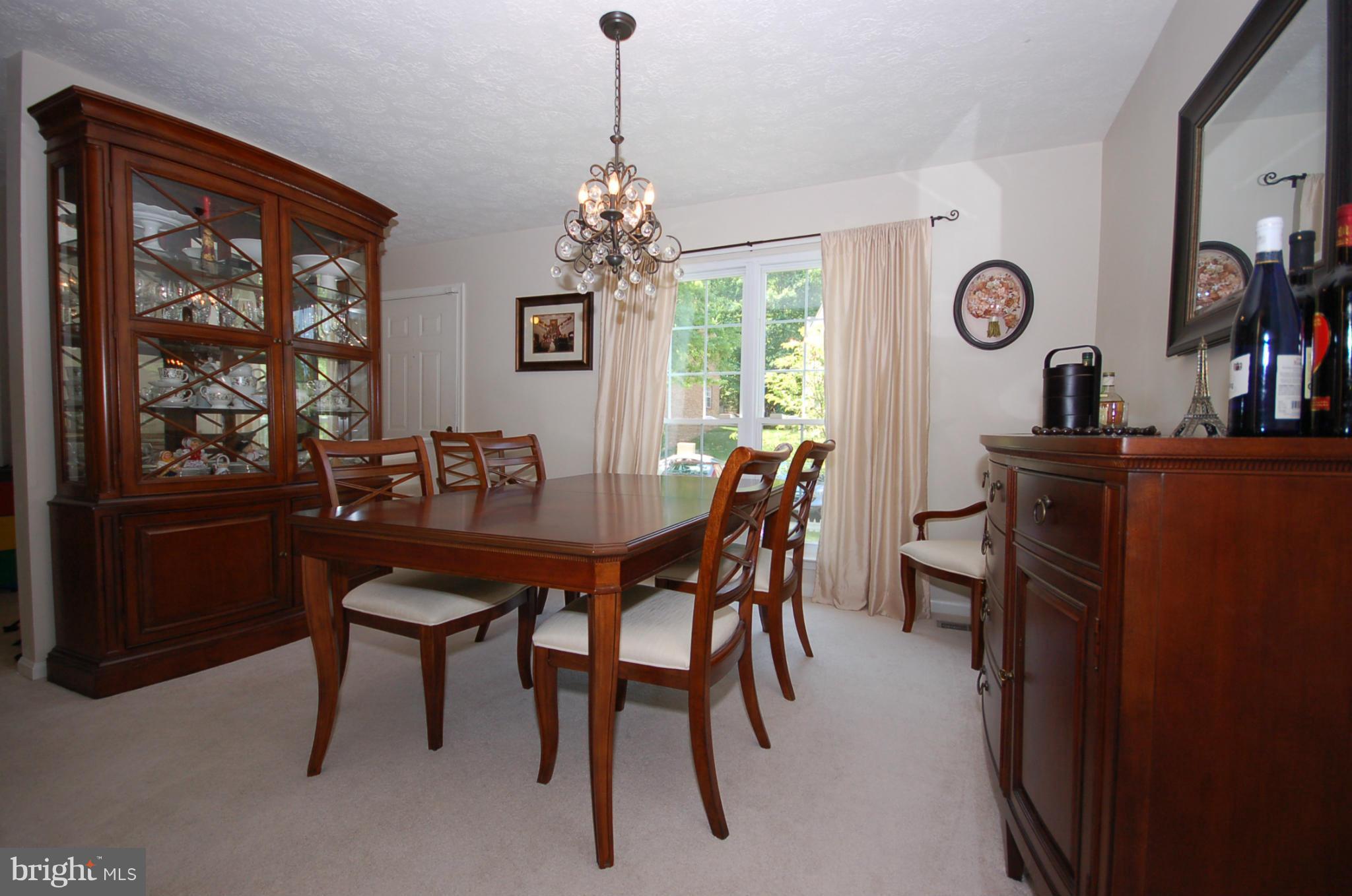 11429 Encore Drive Silver Spring, MD 20901 - Photo 7 of 21 Dining Room