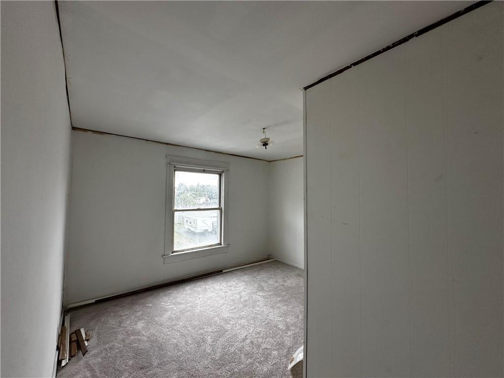 819 Addis Street New Castle, PA 16101 - Photo 9 of 13 Gallery Image 9