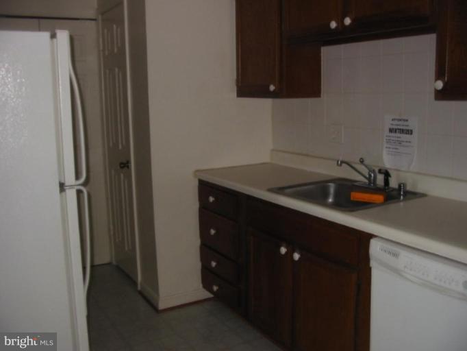9005 North Laurel Road, Unit H Laurel, MD 20723 - Photo 4 of 6 Kitchen #2
