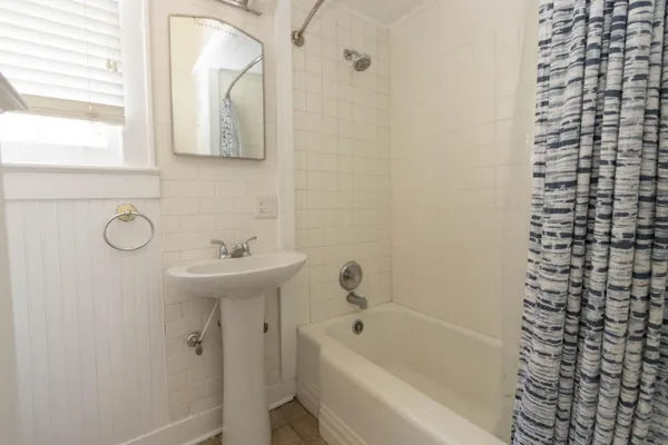 $2,600 | 64 Smith Street, Unit A, Charleston, SC 29401