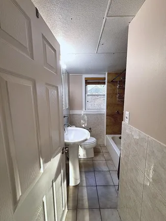 $2,700 | 12 Bigelow Street, Unit 2, Quincy, MA 02169