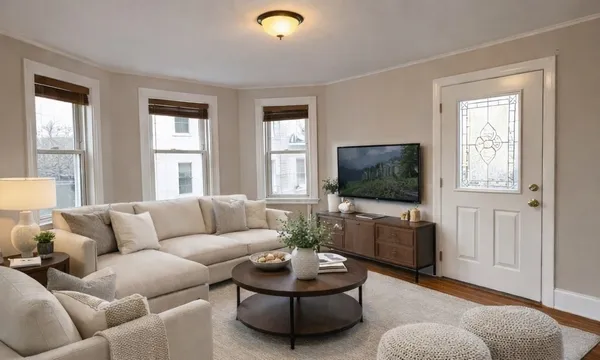 $2,700 | 12 Bigelow Street, Unit 2, Quincy, MA 02169