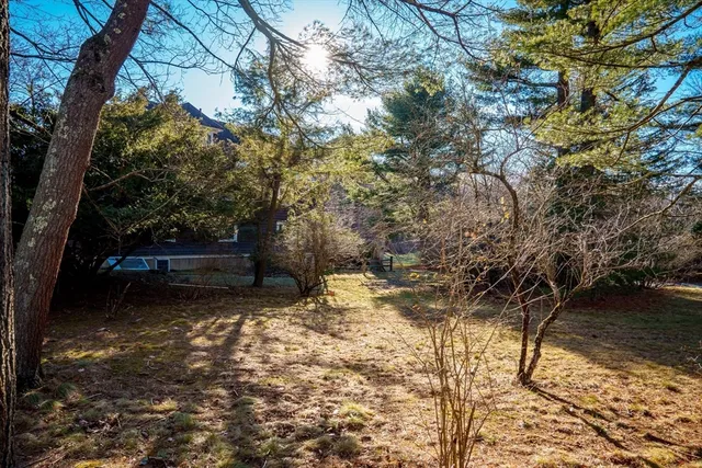 $5,999,995 | 184 Hart Street, Beverly, MA 01915