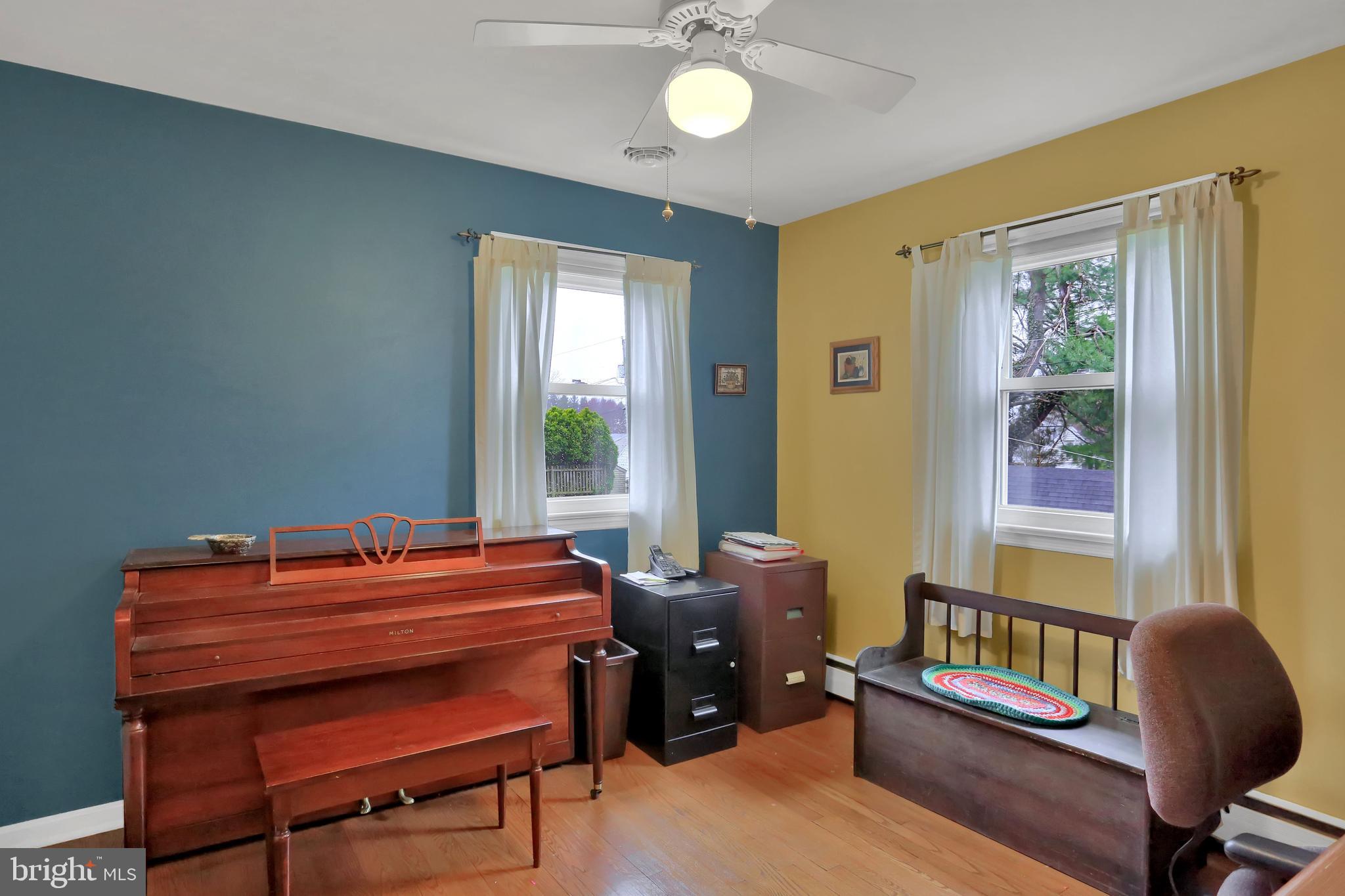 110 Whitney Road Lancaster, PA 17603 - Photo 11 of 31 Gallery Image 11