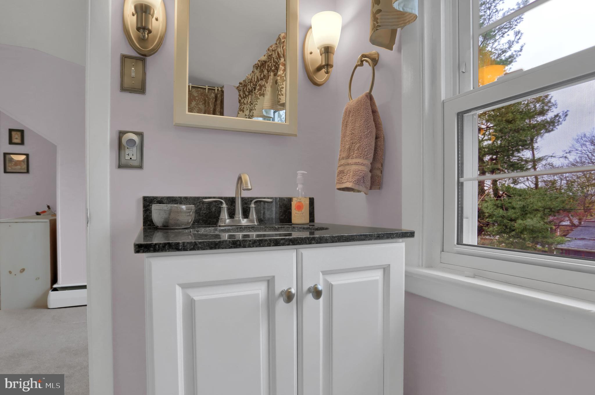 110 Whitney Road Lancaster, PA 17603 - Photo 17 of 31 Gallery Image 17
