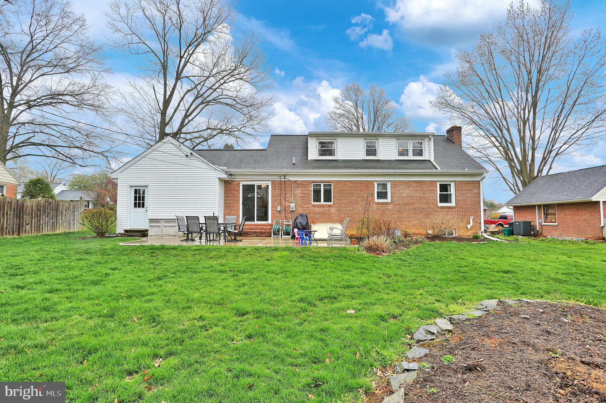 110 Whitney Road Lancaster, PA 17603 - Photo 26 of 31 Gallery Image 26
