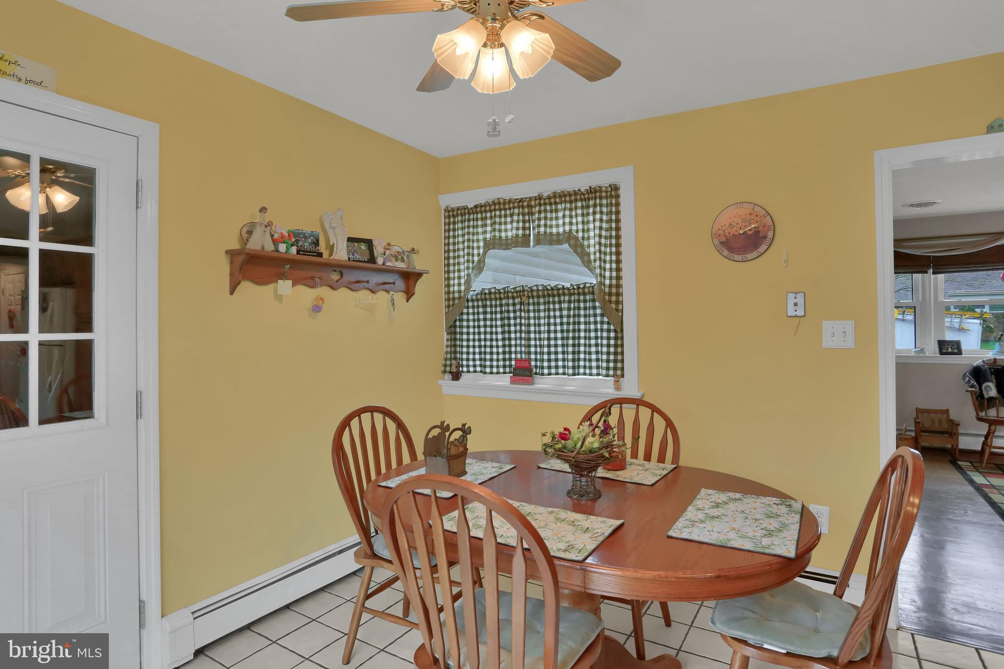 110 Whitney Road Lancaster, PA 17603 - Photo 5 of 31 Gallery Image 5