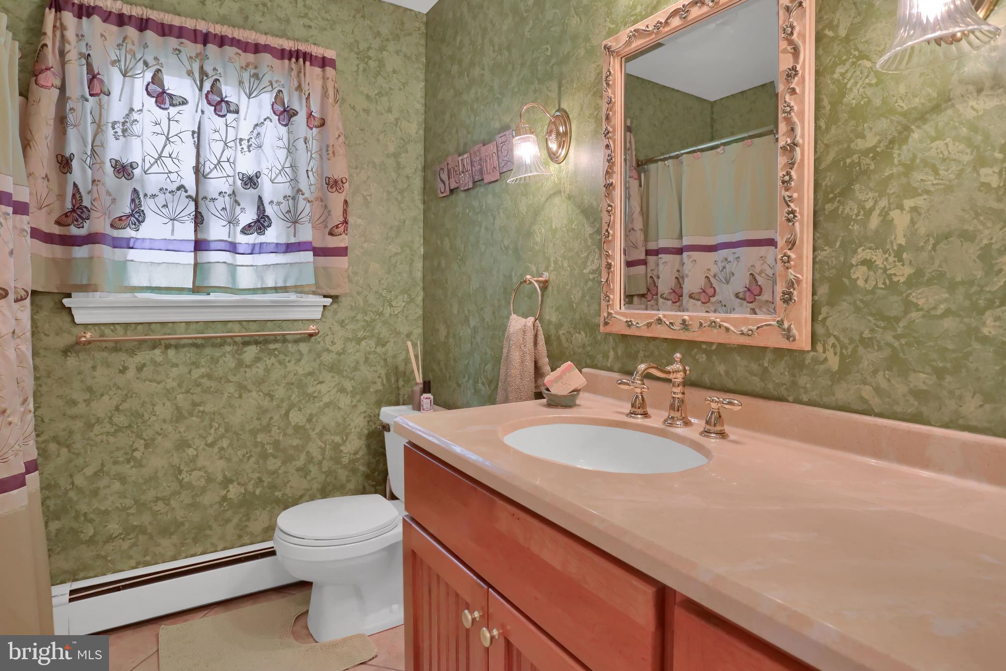 110 Whitney Road Lancaster, PA 17603 - Photo 8 of 31 Gallery Image 8