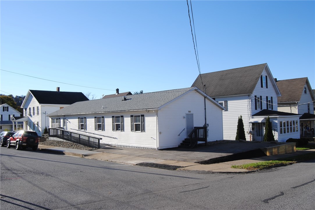 99 Hospital Street Ridgway, PA 15853 - Photo 2 of 38