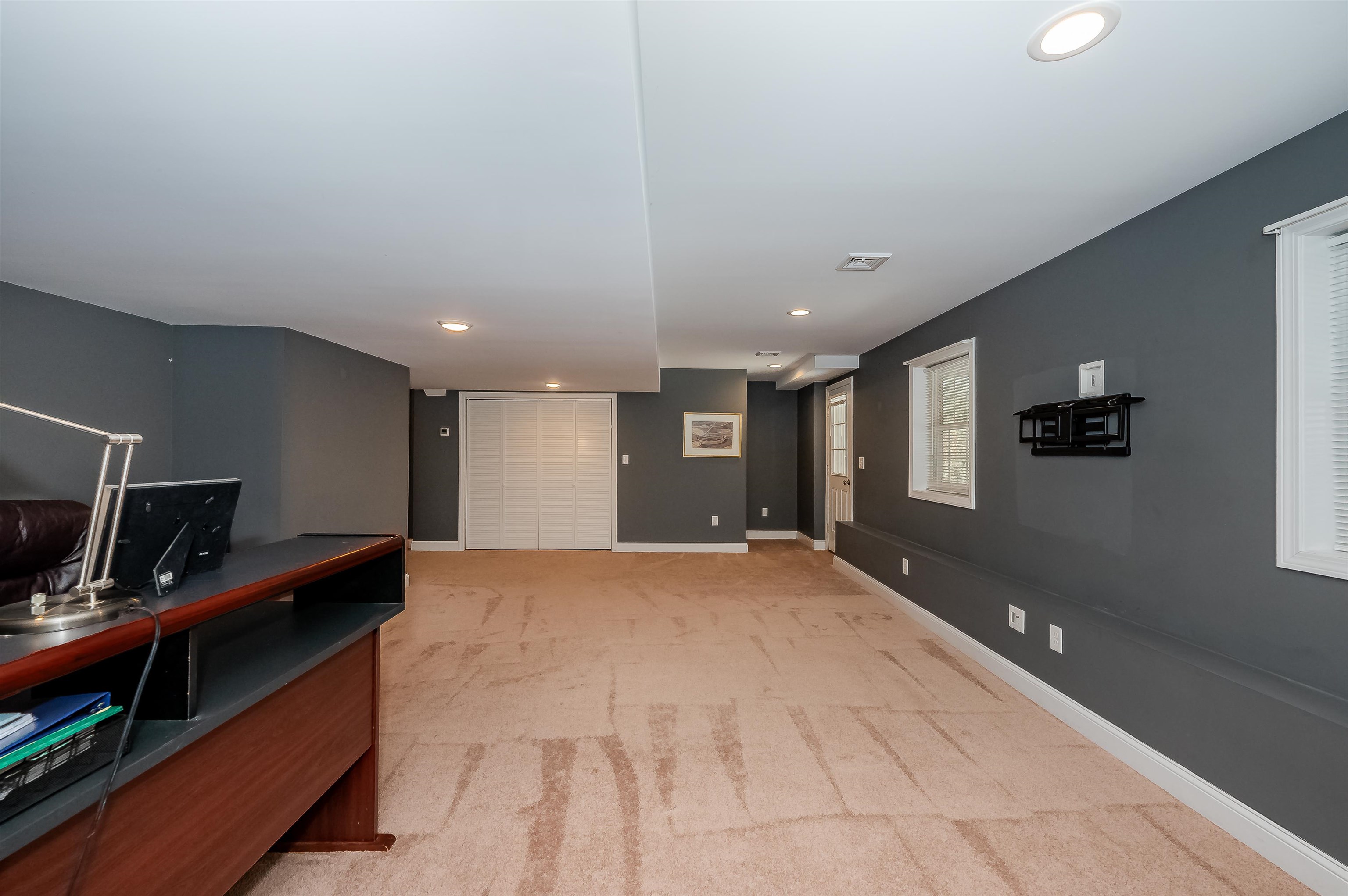 46 Constitution Way Rochester, NH 03867 - Photo 23 of 37