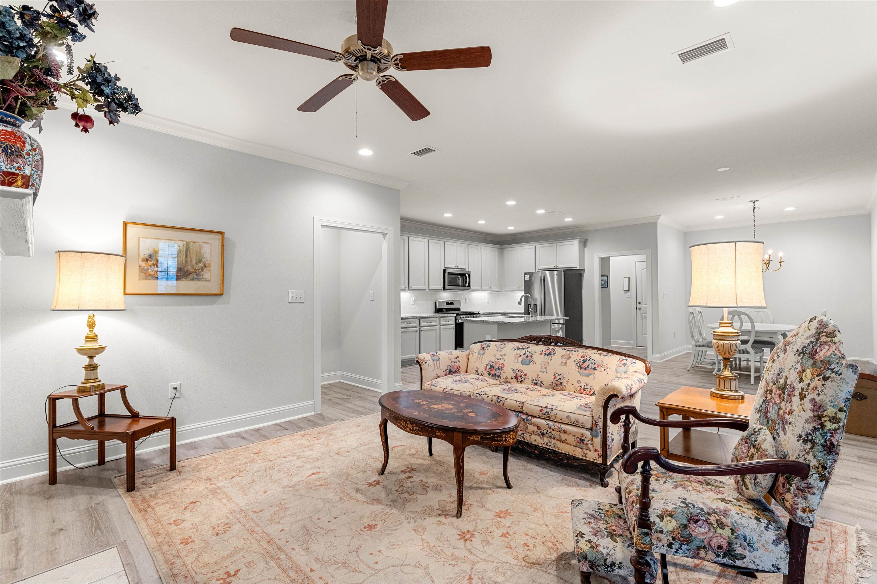 702 Holmes Avenue, Unit 702 Foley, AL 36535 - Photo 5 of 33 Living Room