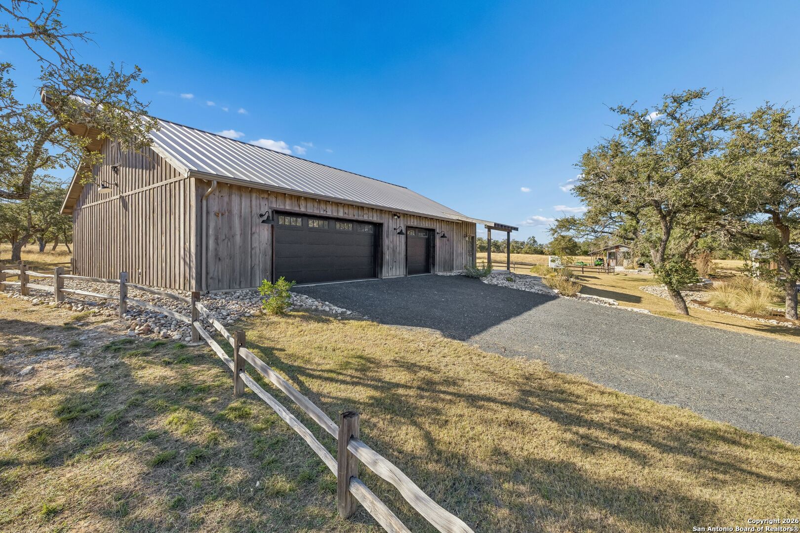 159 Inspiration Fredericksburg, TX 78624 - Photo 14 of 79