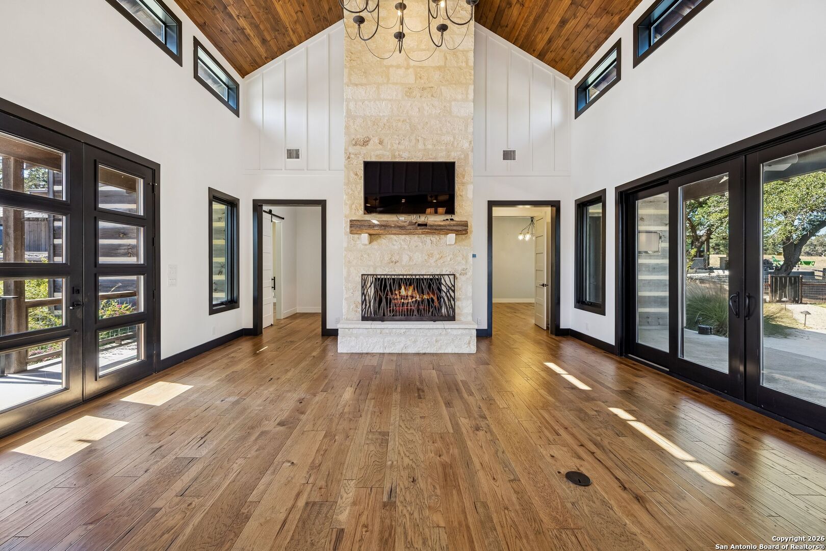 159 Inspiration Fredericksburg, TX 78624 - Photo 19 of 79