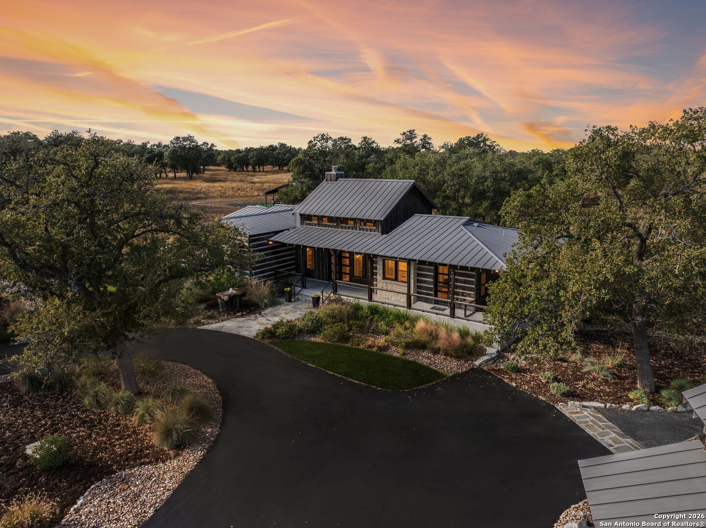 159 Inspiration Fredericksburg, TX 78624 - Photo 4 of 79