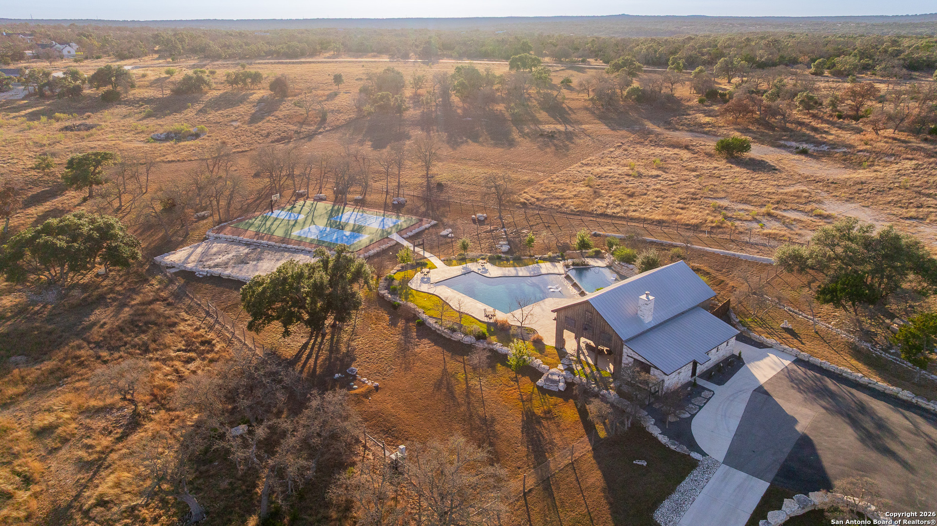 159 Inspiration Fredericksburg, TX 78624 - Photo 6 of 79