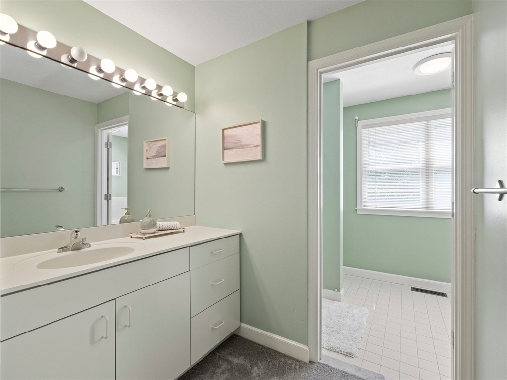 4 Quail Run, Unit 4 Acton, MA 01720 - Photo 29 of 35