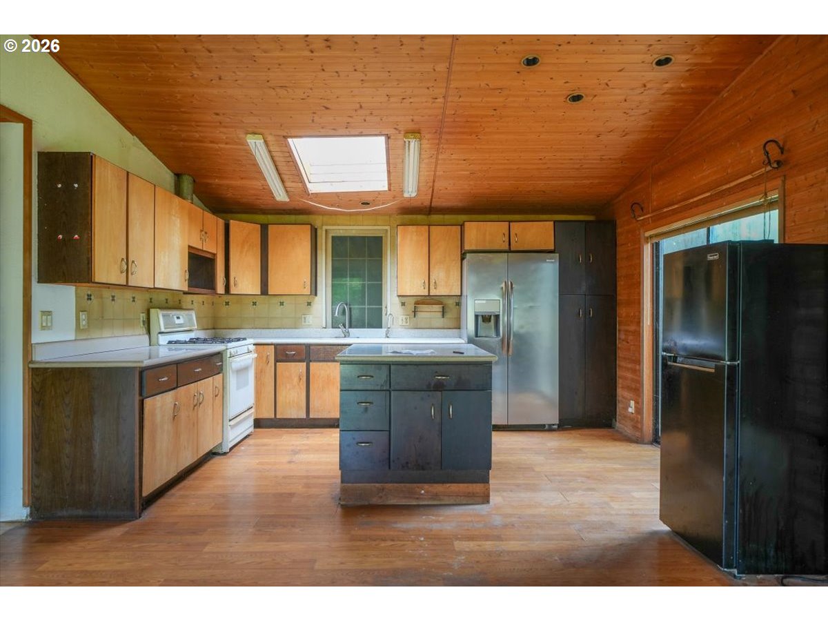 33926 Ford Mill Road Lebanon, OR 97355 - Photo 19 of 35