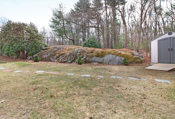 18 Chandler Road Burlington, MA 01803 - Photo 27 of 28 Gallery Image 27