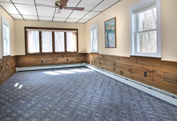 18 Chandler Road Burlington, MA 01803 - Photo 8 of 28 Gallery Image 8