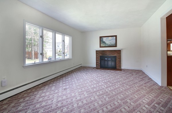 18 Chandler Road Burlington, MA 01803 - Photo 10 of 28 Gallery Image 10