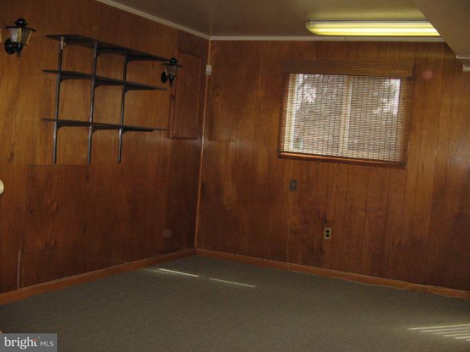 7510 Prince George Road Pikesville, MD 21208 - Photo 15 of 18 Family Room