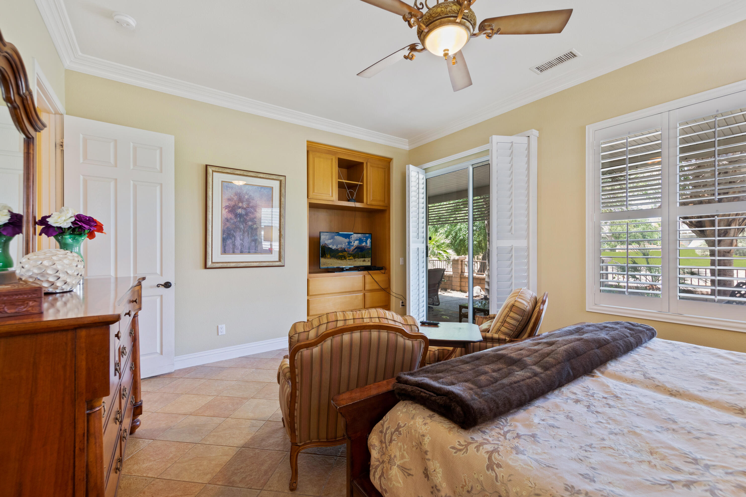 49475 Redford Way Indio, CA 92201 - Photo 21 of 45 a living room with furniture and a window