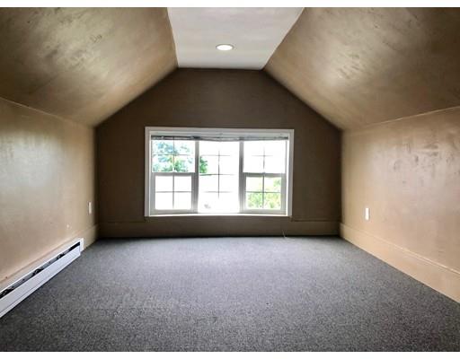 11 Stoneland Road Worcester, MA 01603 - Photo 21 of 23 Gallery Image 21