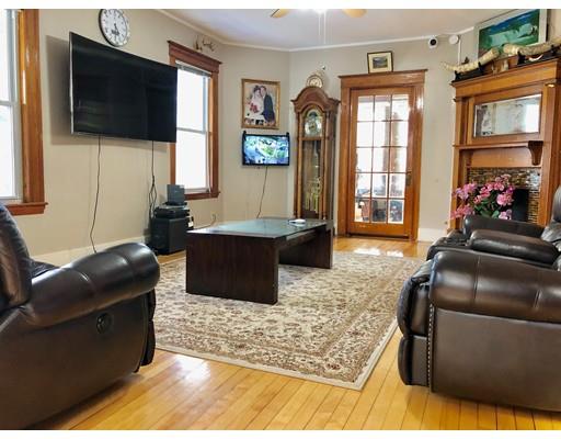 11 Stoneland Road Worcester, MA 01603 - Photo 3 of 23 Gallery Image 3