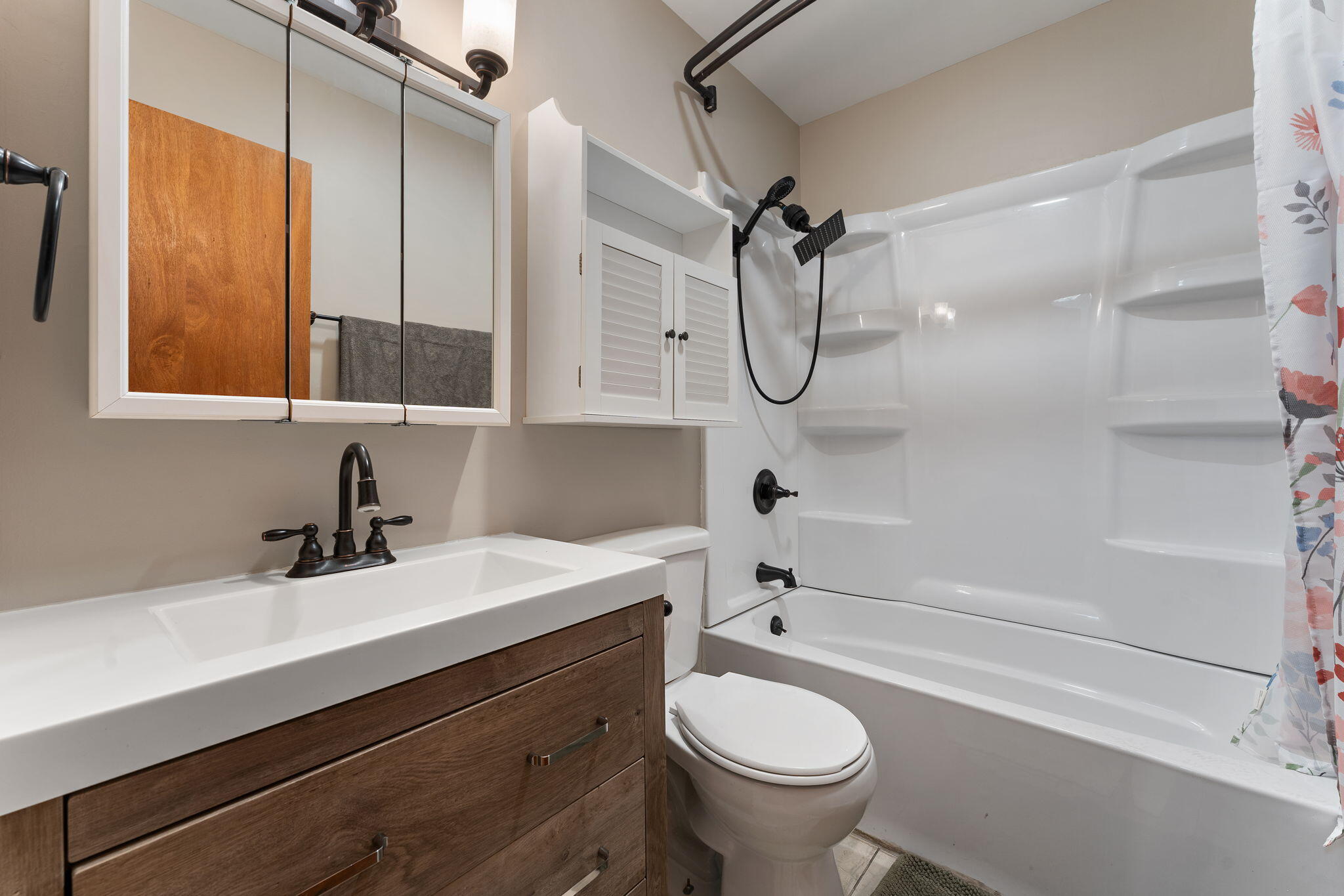 924 North Elmer Street Griffith, IN 46319 - Photo 12 of 22 2048x1365