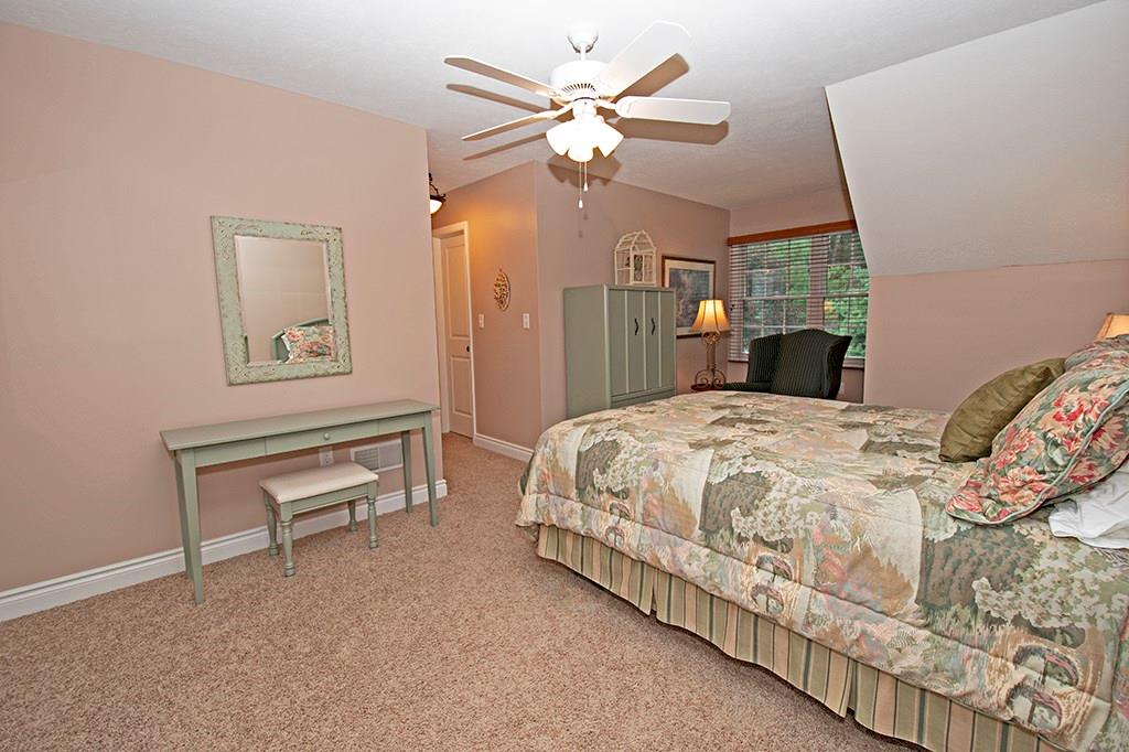 227 Valley Road Eighty Four, PA 15330 - Photo 17 of 25