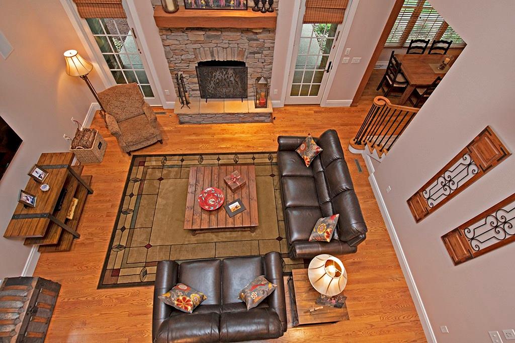227 Valley Road Eighty Four, PA 15330 - Photo 4 of 25