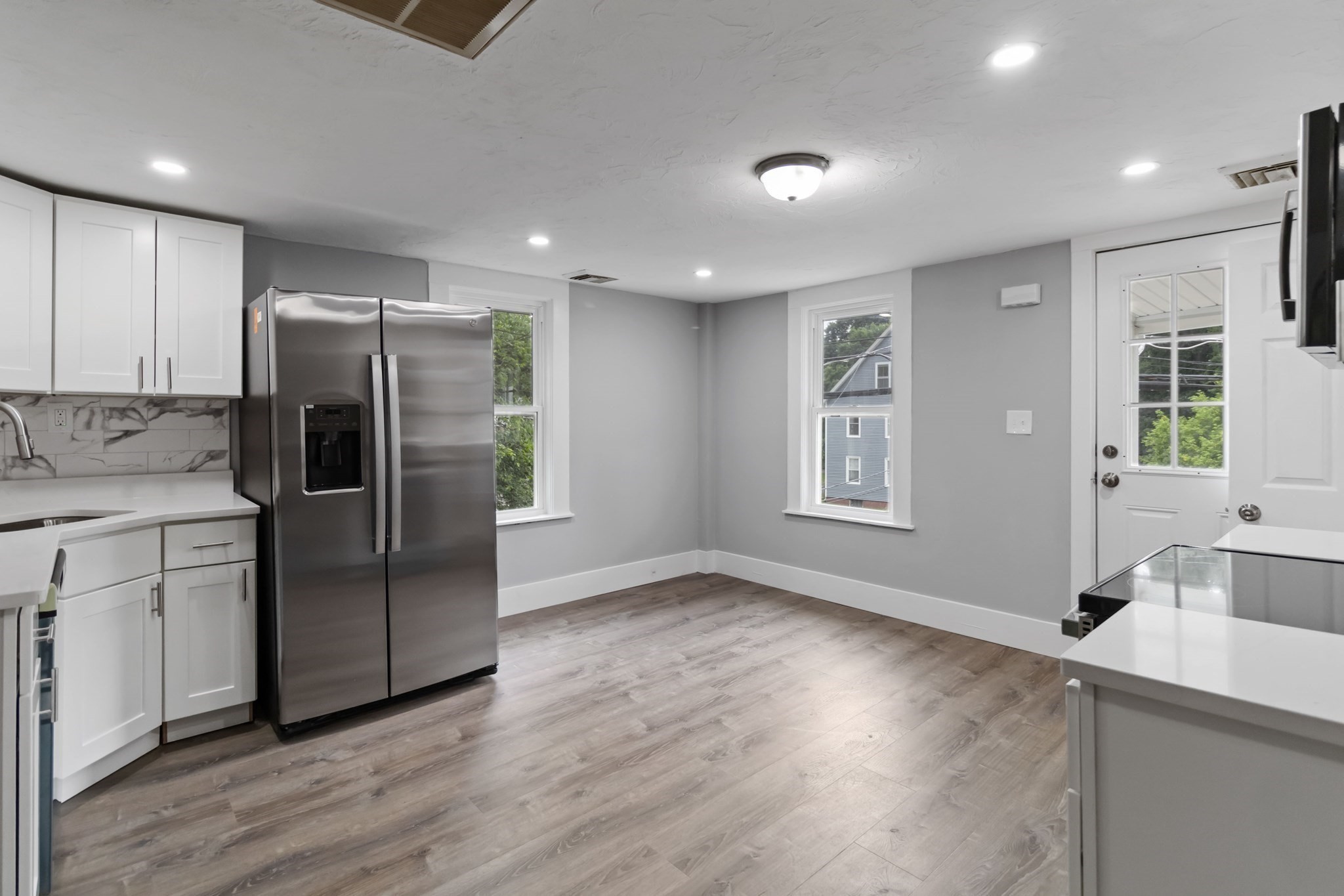 291 Providence Road, Unit 4 Grafton, MA 01560 - Photo 5 of 18 Gallery Image 5