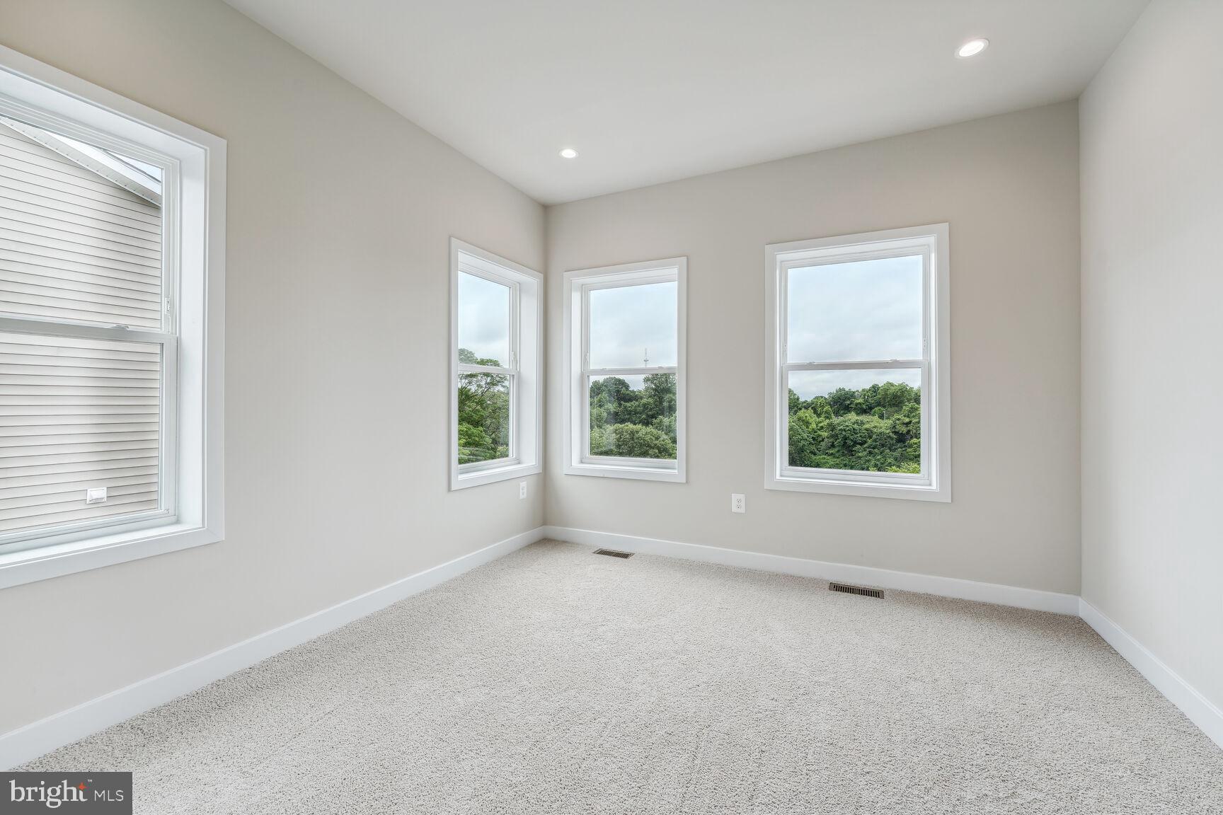 2512 Elvans Road Southeast Washington, DC 20020 - Photo 8 of 15