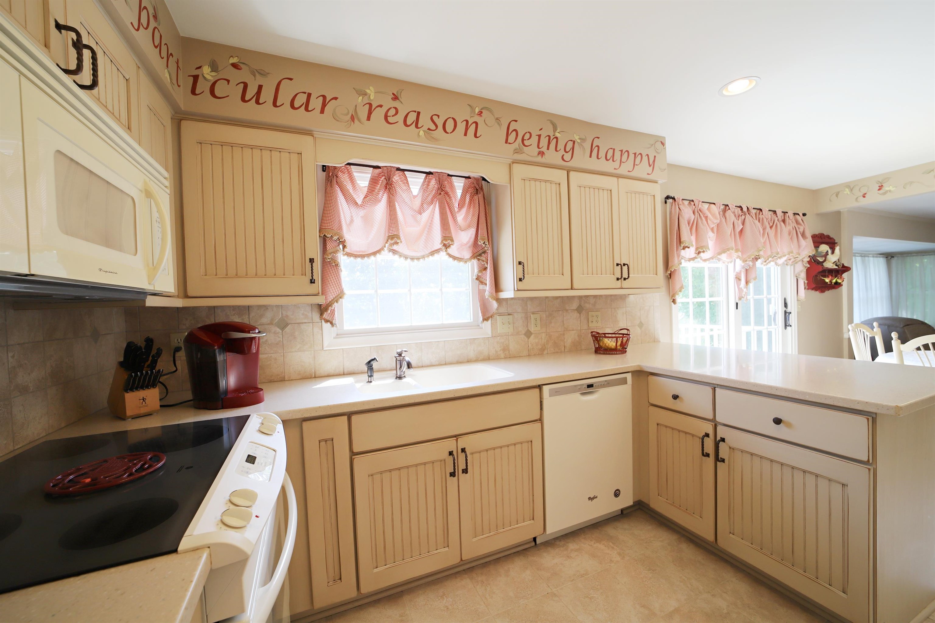 6140 North Seymour Road Flushing, MI 48433 - Photo 8 of 38 50115951-7.JPG