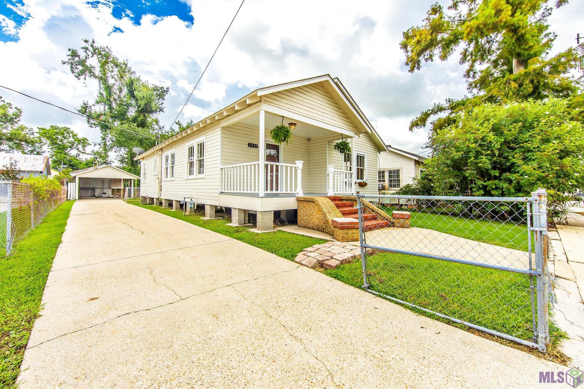 1237 Goode Street Houma, LA 70360 - Photo 2 of 11 Gallery Image 2