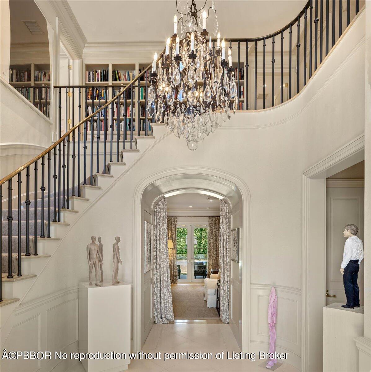 259 Merrain Road Palm Beach, FL 33480 - Photo 9 of 57 Foyer