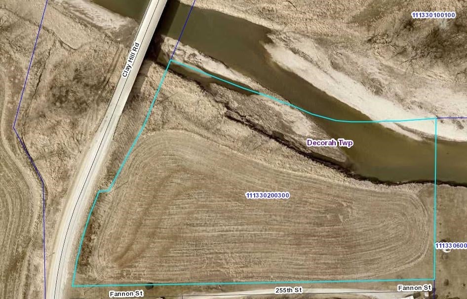 Clay Hill Road Decorah, IA 52101 - Photo 1 of 1 Gallery Image 1