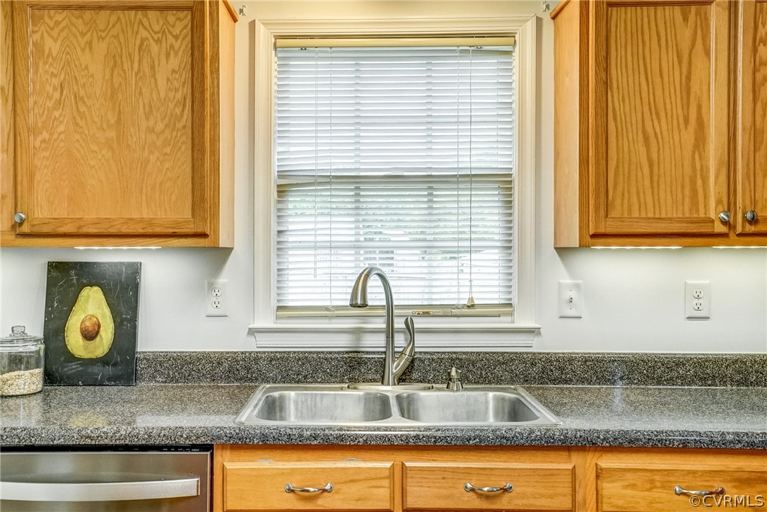 5437 Roxbury Road Providence Forge, VA 23140 - Photo 12 of 47 Gallery Image 12