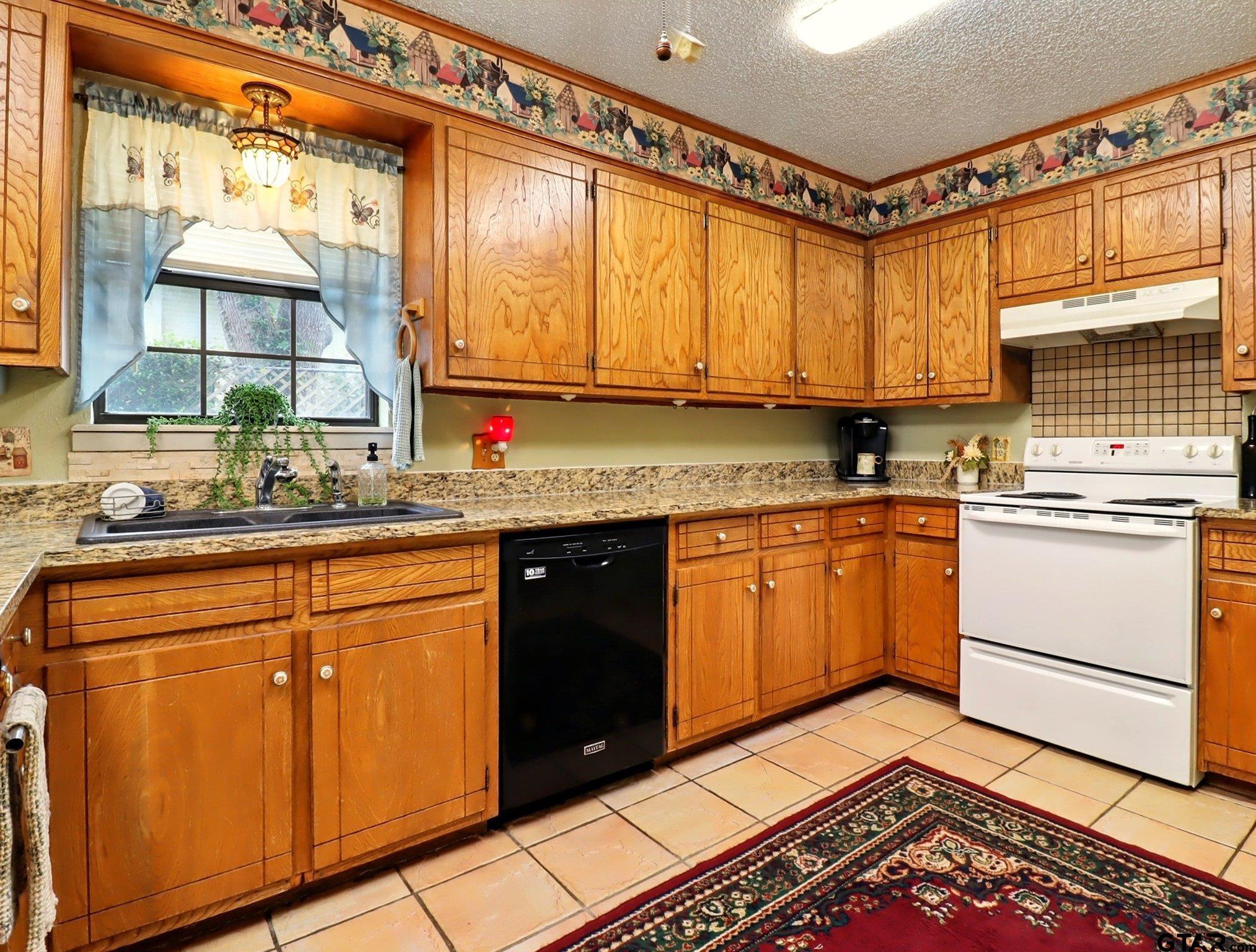 111 Bison Trail Longview, TX 75601 - Photo 11 of 29