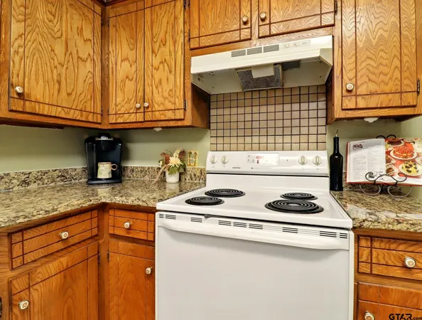 $289,999 | 111 Bison Trail, Longview, TX 75601