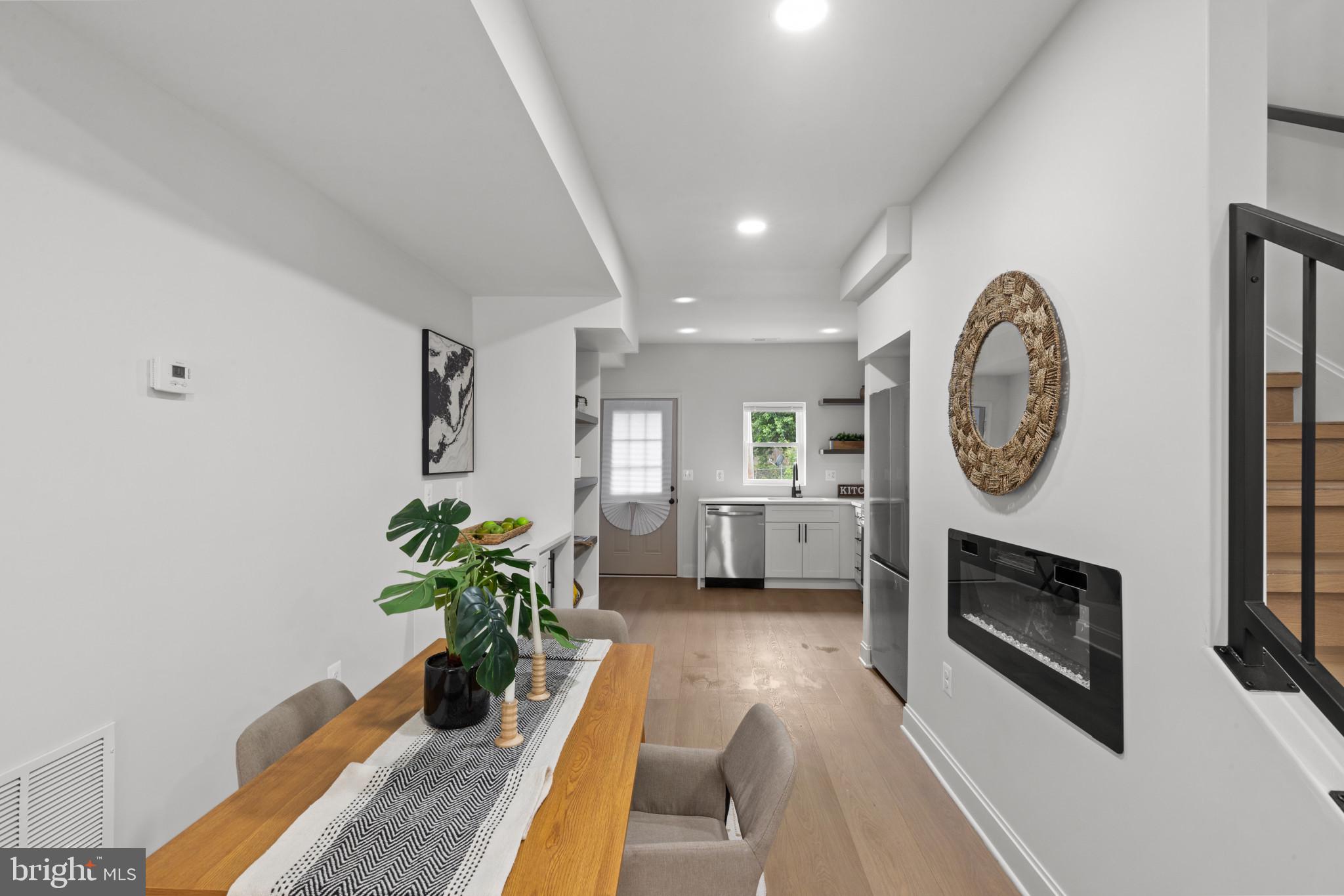 124 North Mount Street Baltimore, MD 21223 - Photo 7 of 38