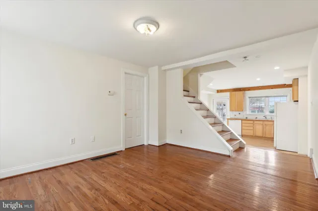 $2,400 | 189 Maiden Street, Philadelphia, PA 19127