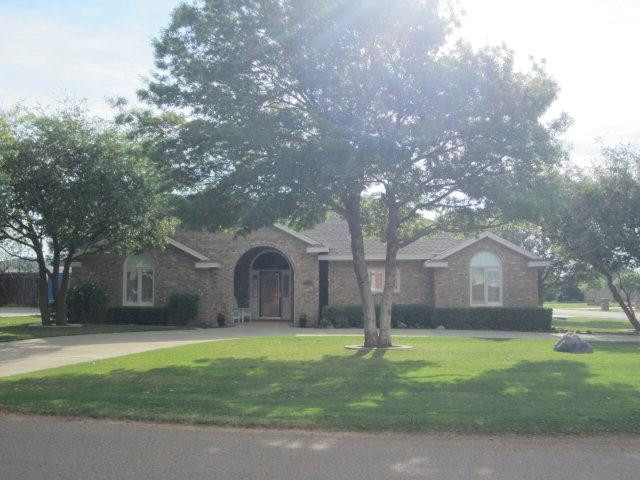 8613 Rochester Avenue Lubbock, TX 79424 - Photo 1 of 6 a front view of house with yard and green space